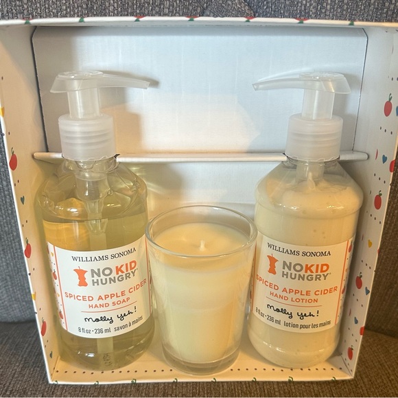 Williams Sonoma Apple Cider No Kid Hungry Soap Lotion Candle Gift Set - Picture 9 of 10